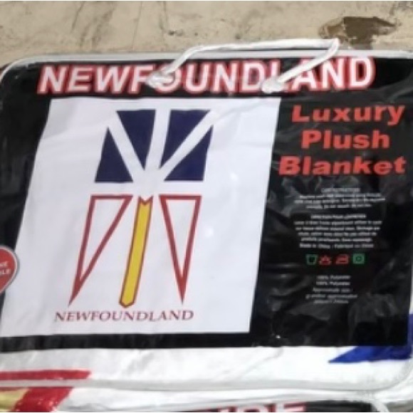 Blankets - Picture 4 of 12